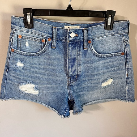 MADEWELL NWOT Relaxed Denim Jean Shorts High Rise Distressed  Size 25 - Picture 1 of 13